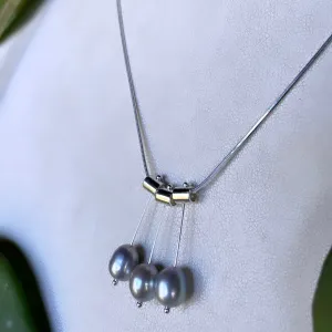 3 Pivot Pearl Necklace