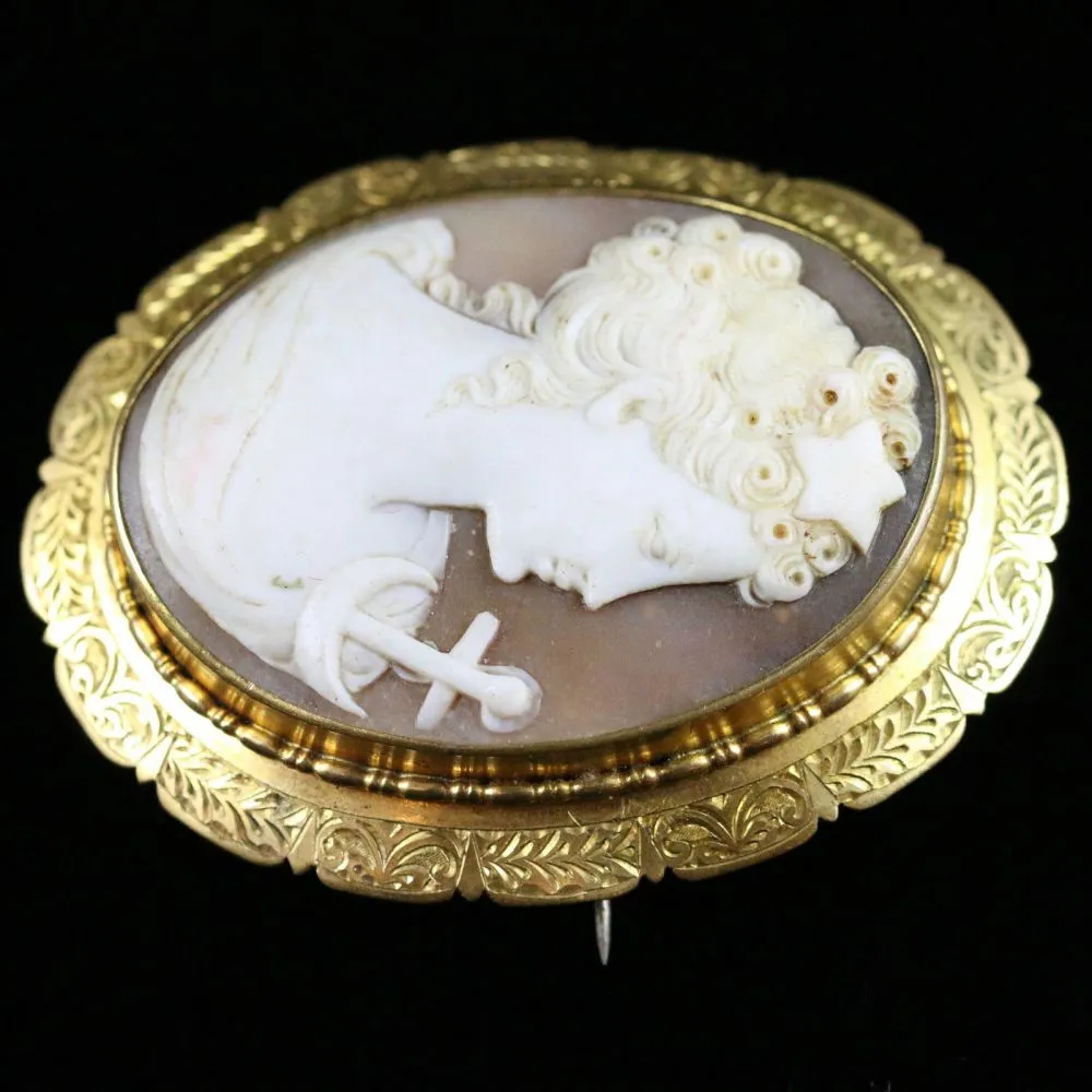 Antique Cameo Brooch Gold Victorian Circa 1860