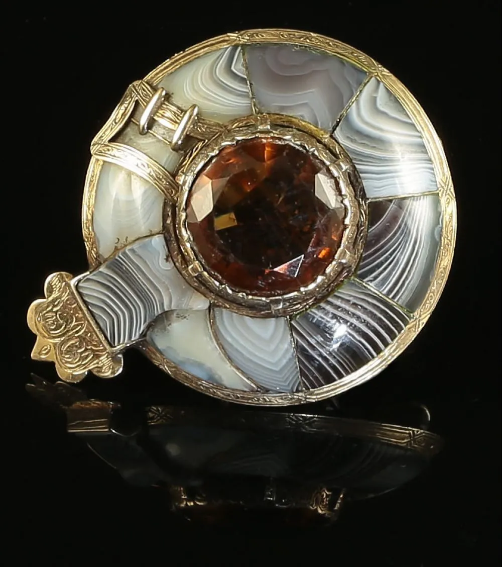 Antique Scottish Agate Gold Brooch - Circa 1860