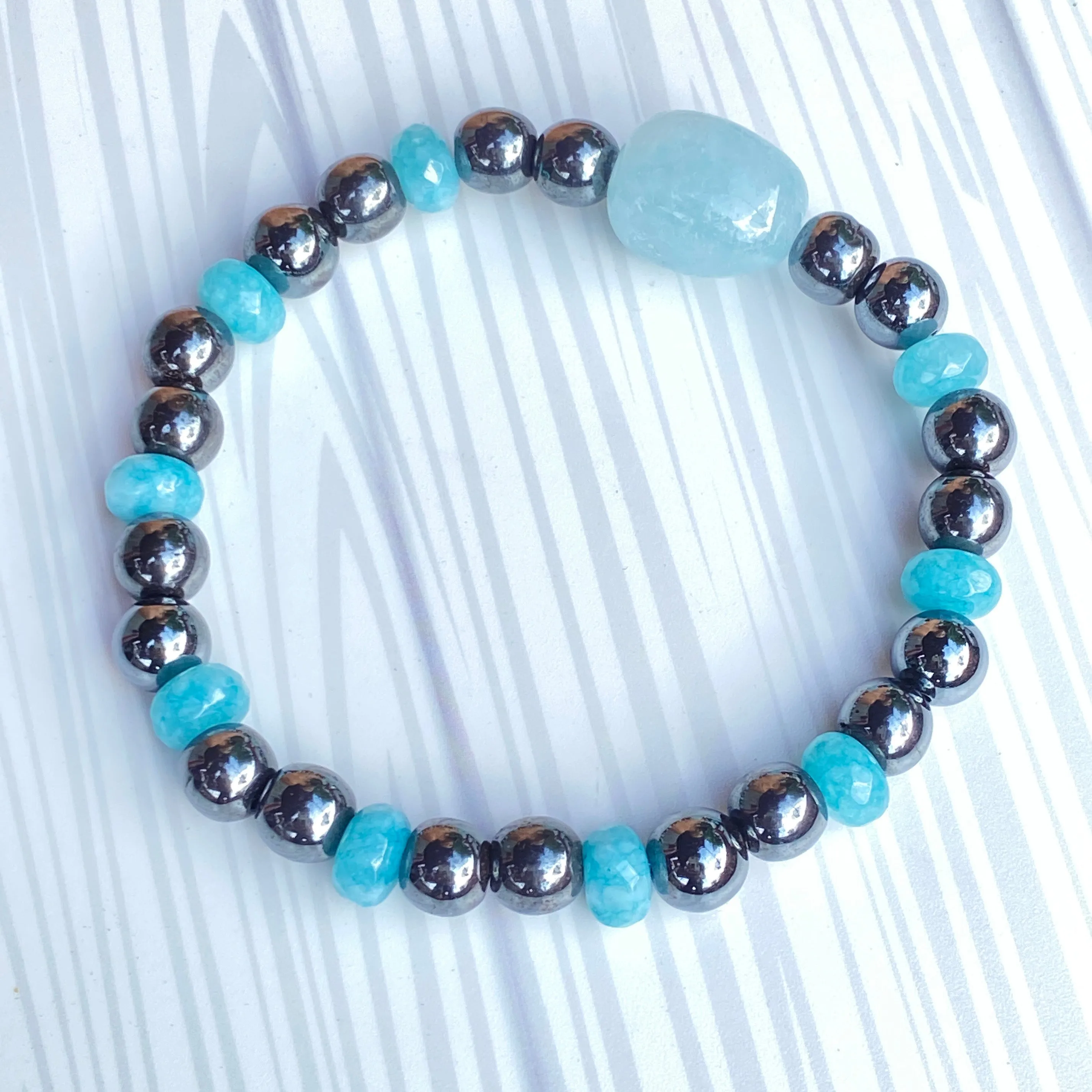 Aquamarine and Hematite gemstone stretch Bracelet