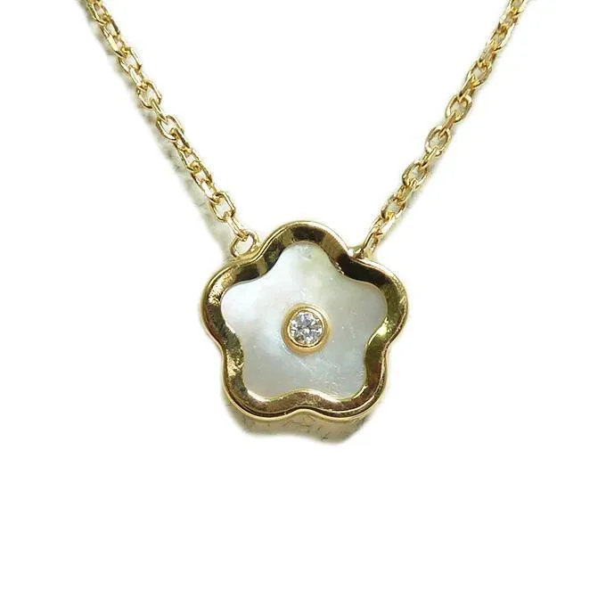 BecKids 14k Yellow Gold Mother of Pearl Flower Necklace