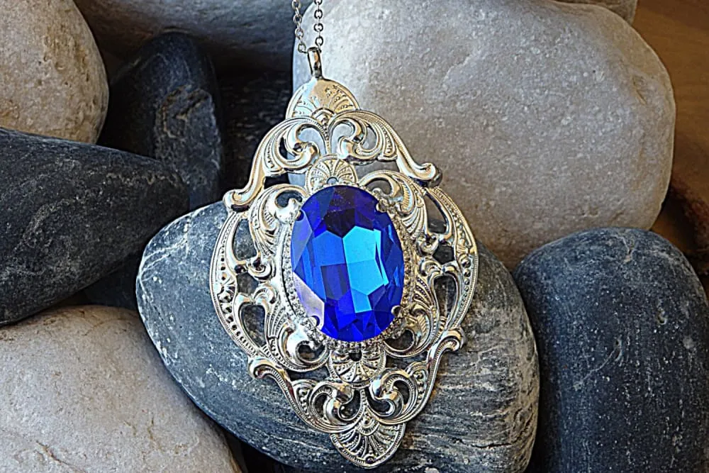 Blue royal necklace