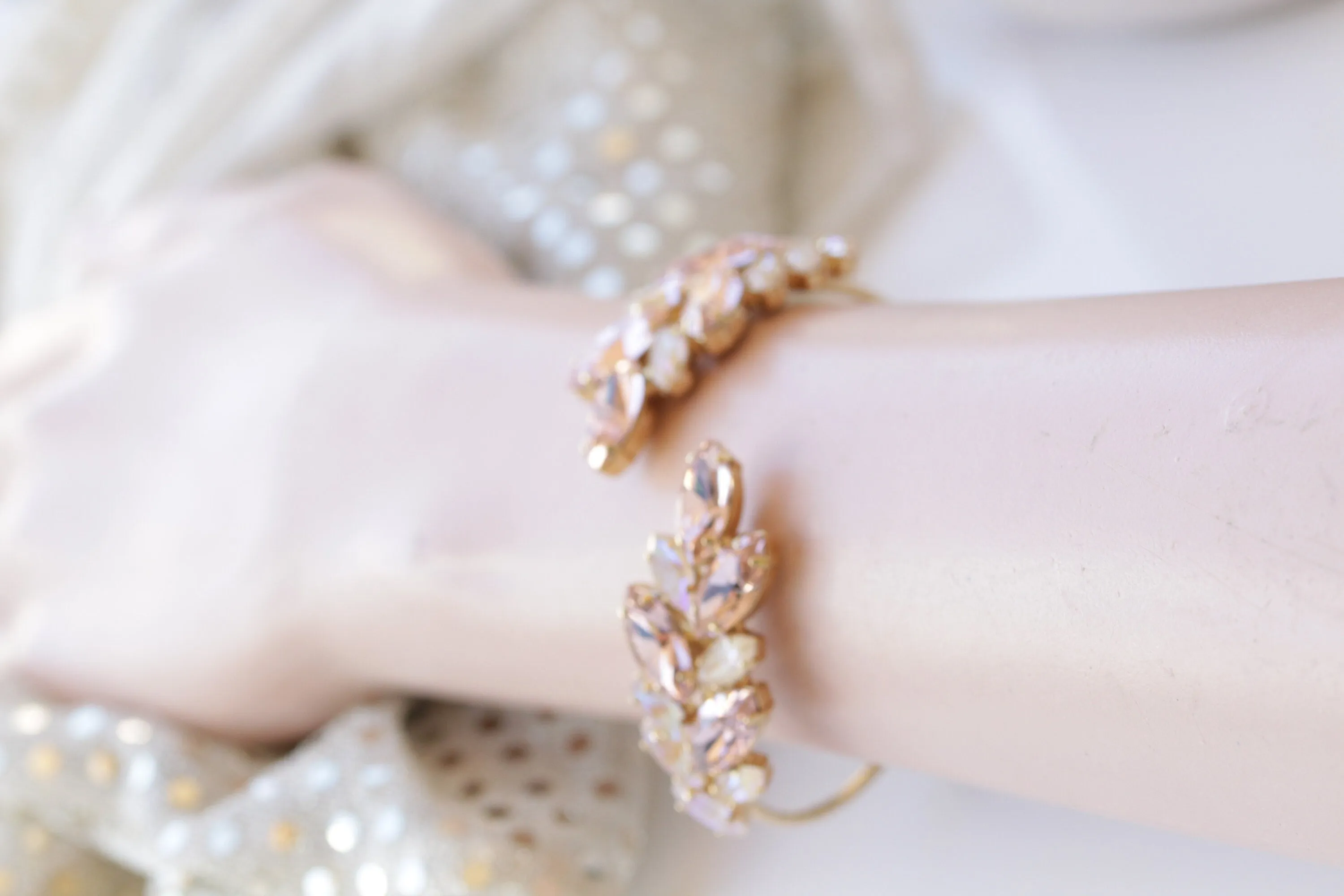 BLUSH IVORY BRACELET