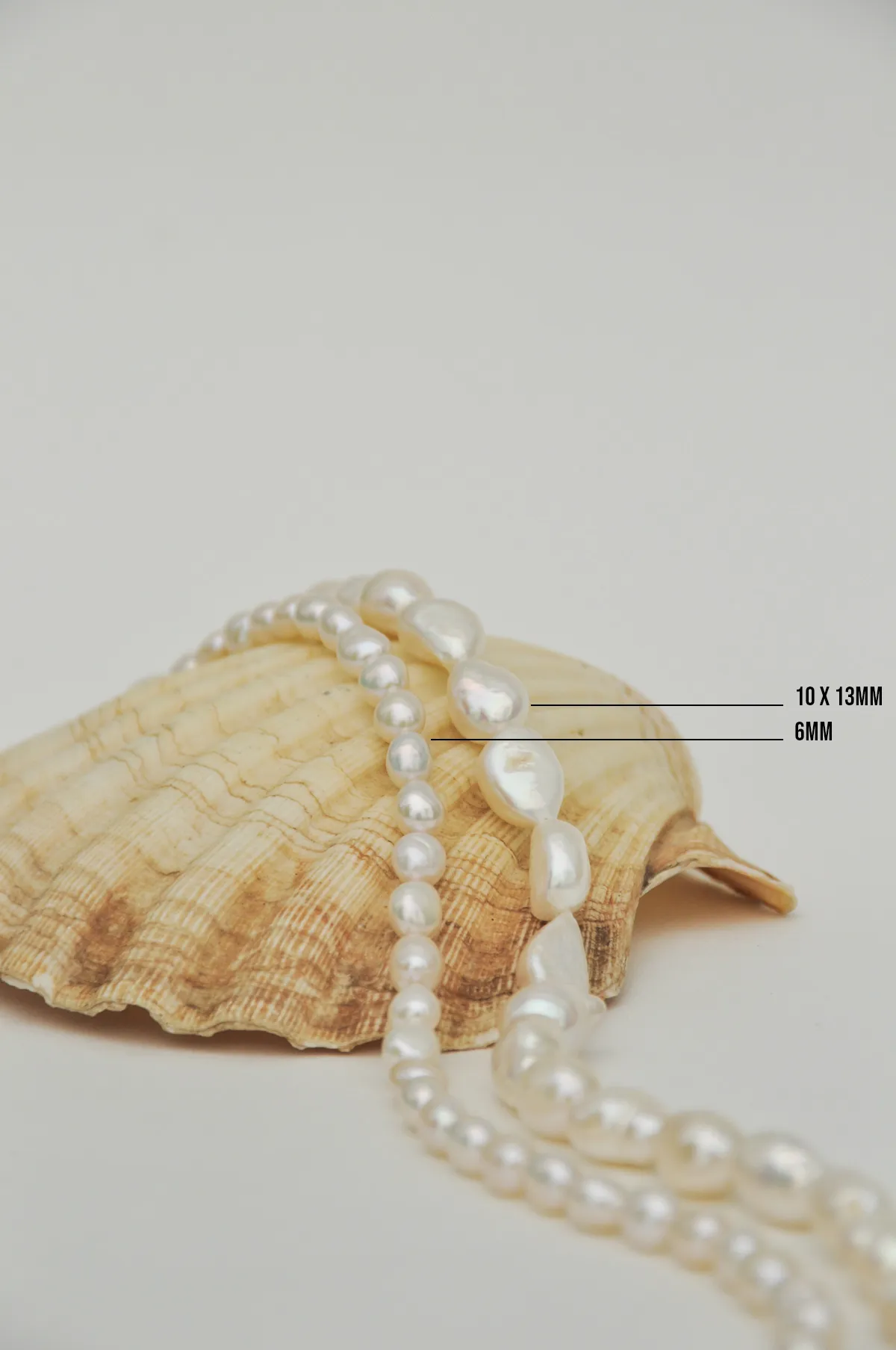 Chunky baroque pearl necklace gold plated