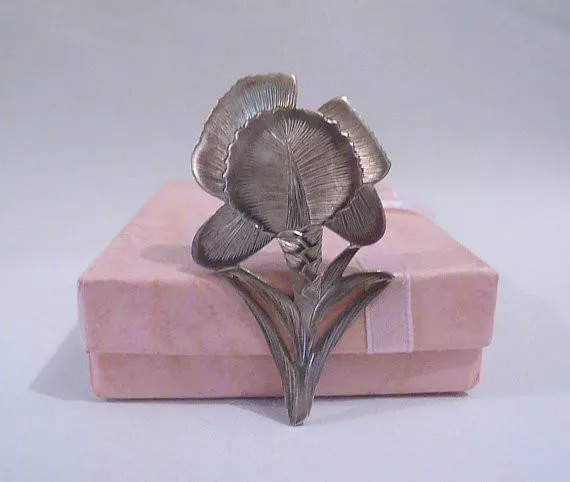 Continental Sterling Silver Flower Brooch