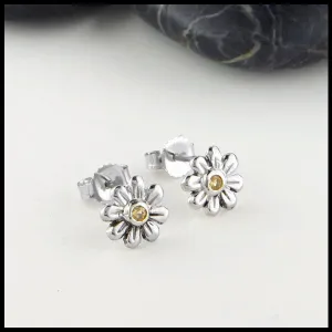 Daisy Flower Post Earrings