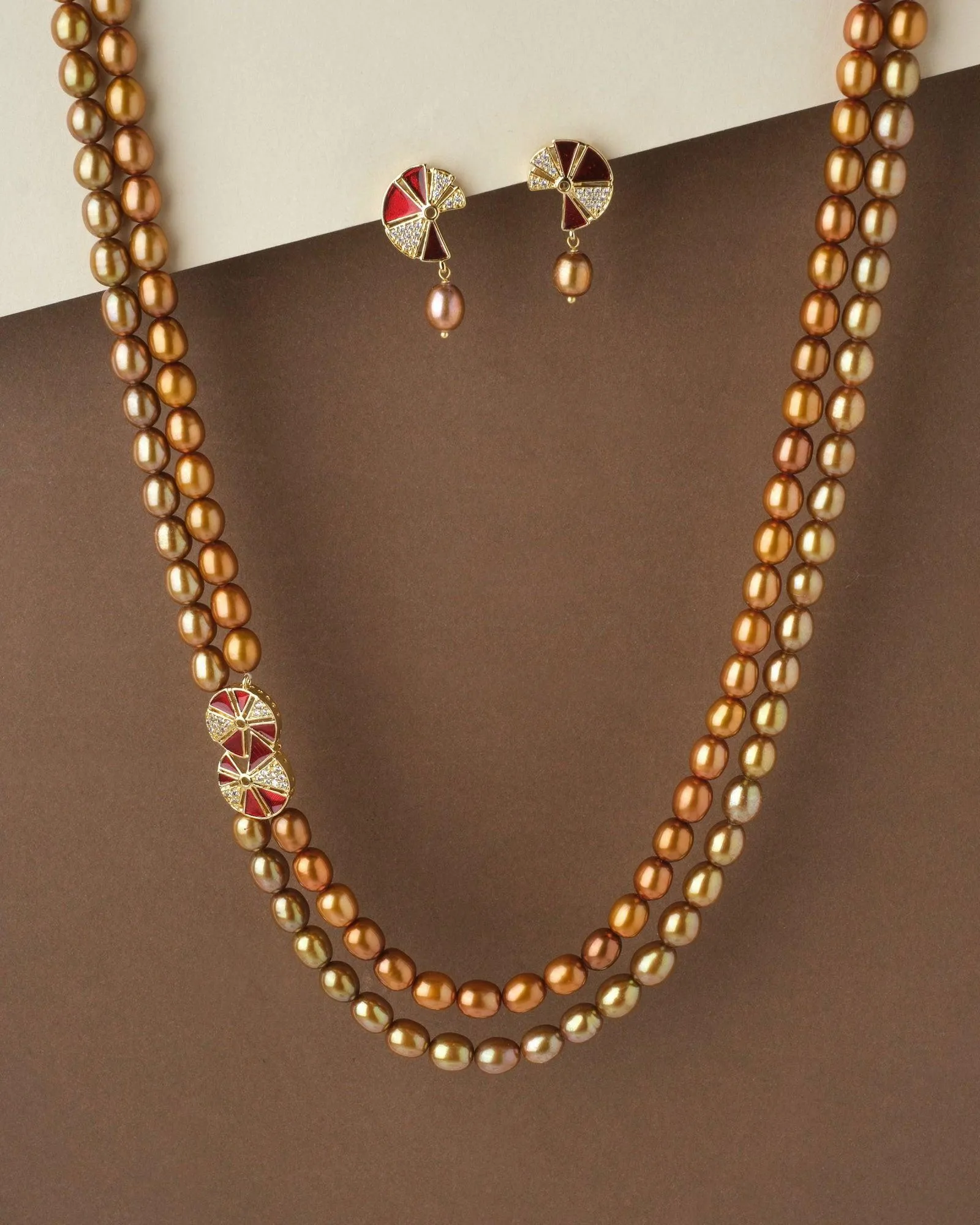 Fancy Pearl Necklace Set