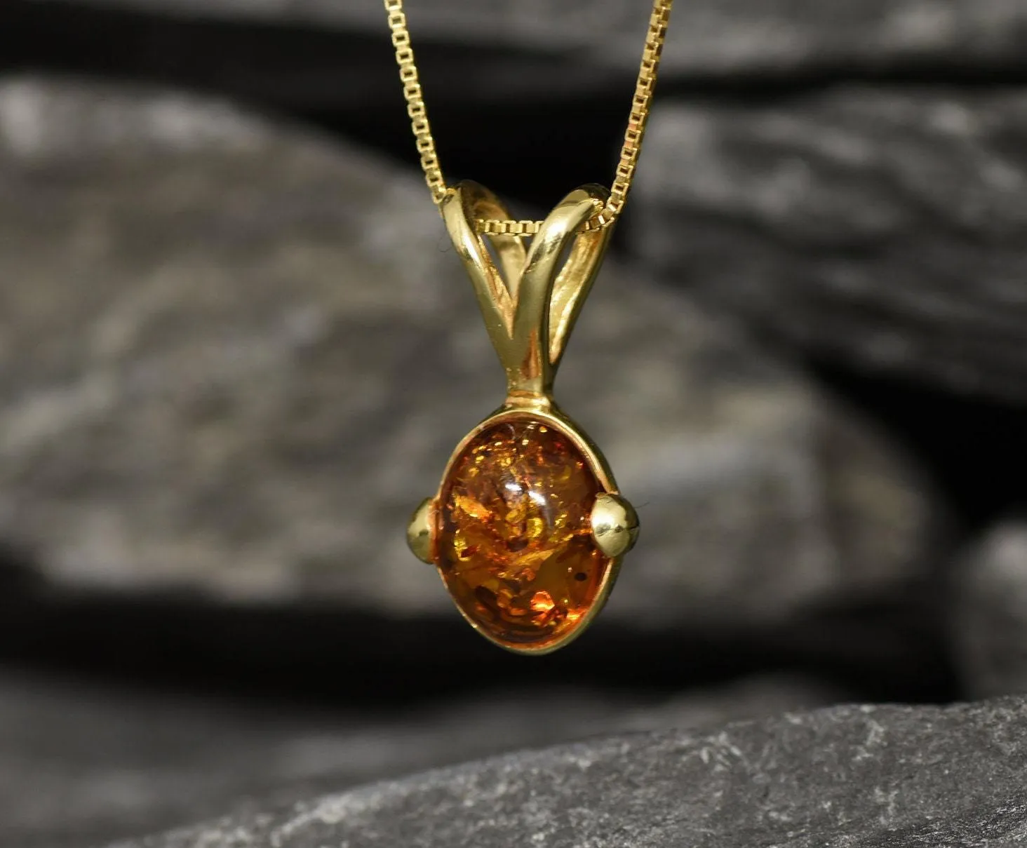 Gold Amber Pendant - Natural Amber Necklace - Gold Oval Necklace