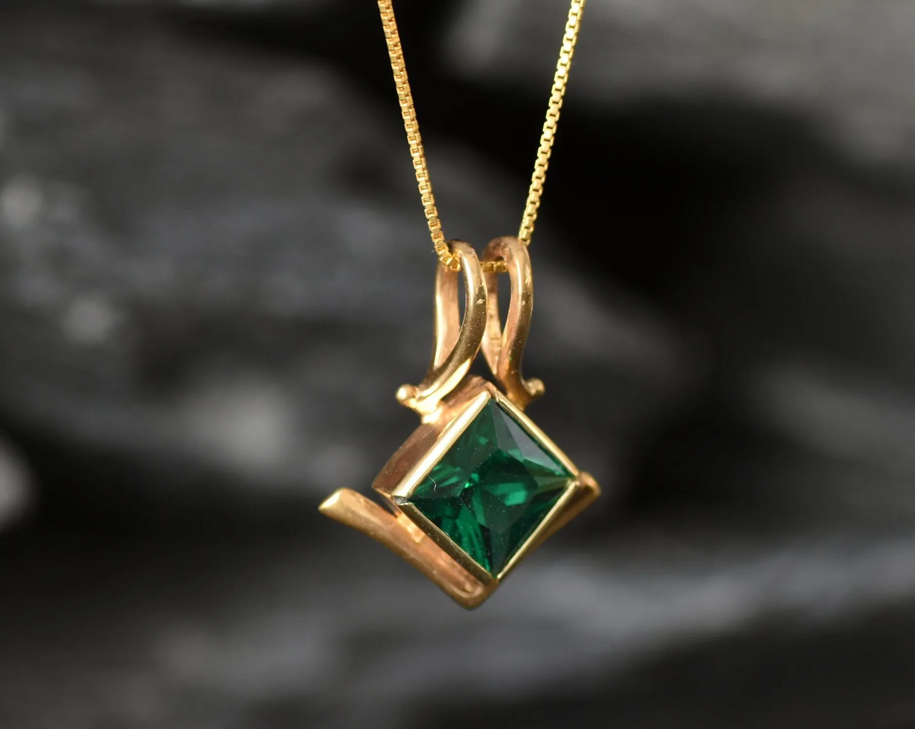 Gold Emerald Pendant - Green Emerald Necklace, Gold Princess Cut Pendant