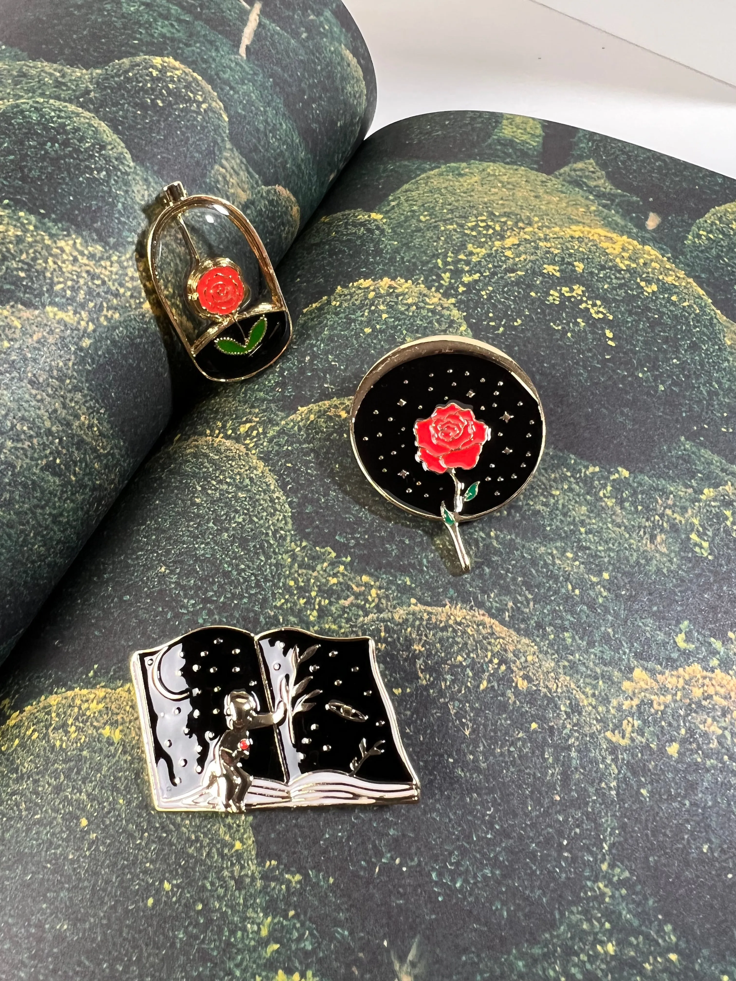 Little Prince Rose Planet Enamel Gold Brooch