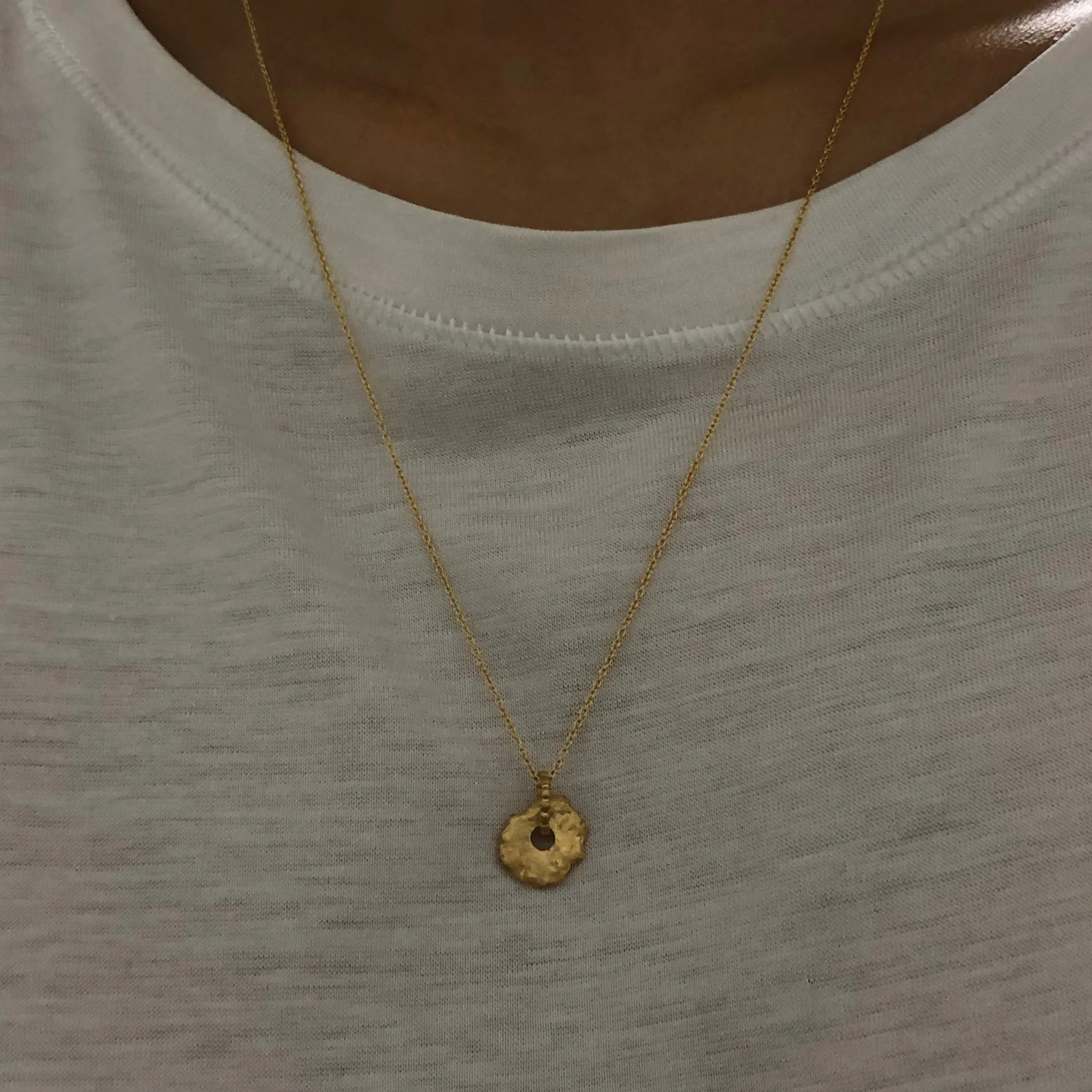 Points and Circles Necklace, Solid Gold