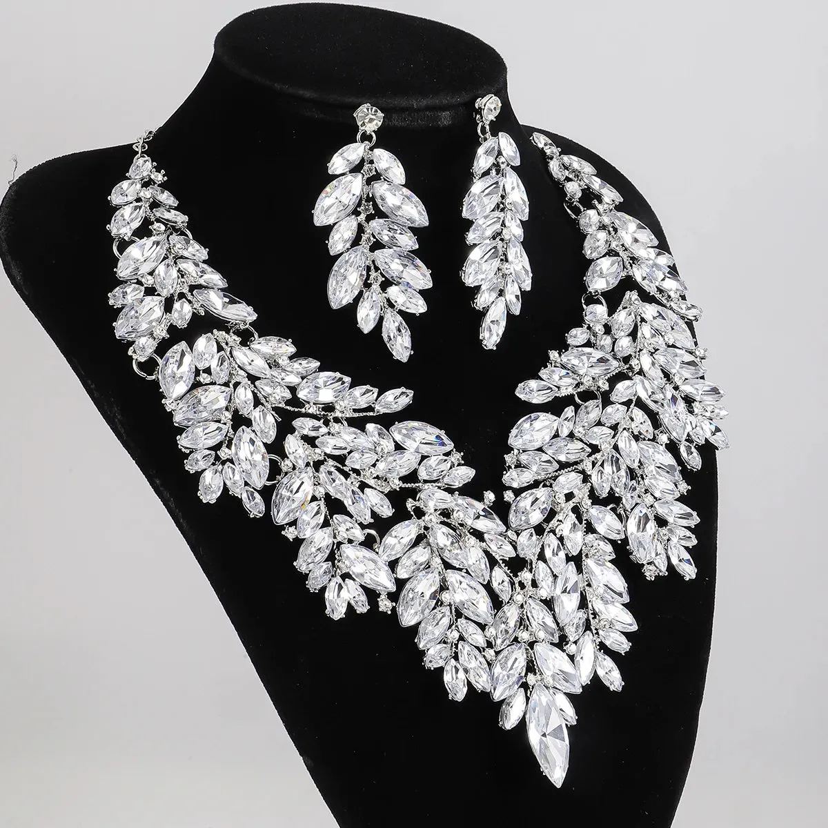 Rhinestone Crystal Leaf Earrings Necklace Set Elegant Vintage Banquet Party Fashion Accessories