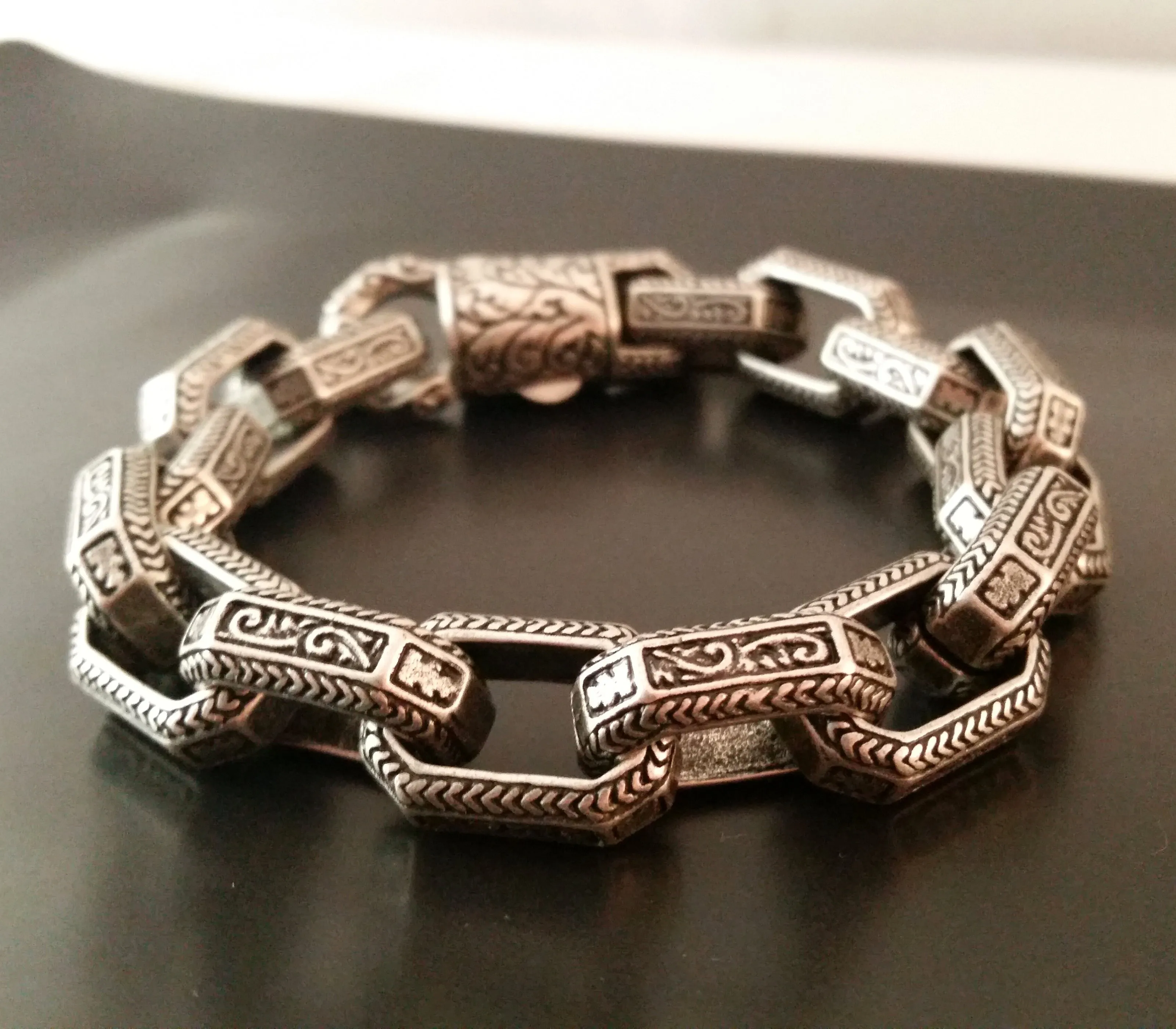 Silver Chain Bracelet Embossed Mens