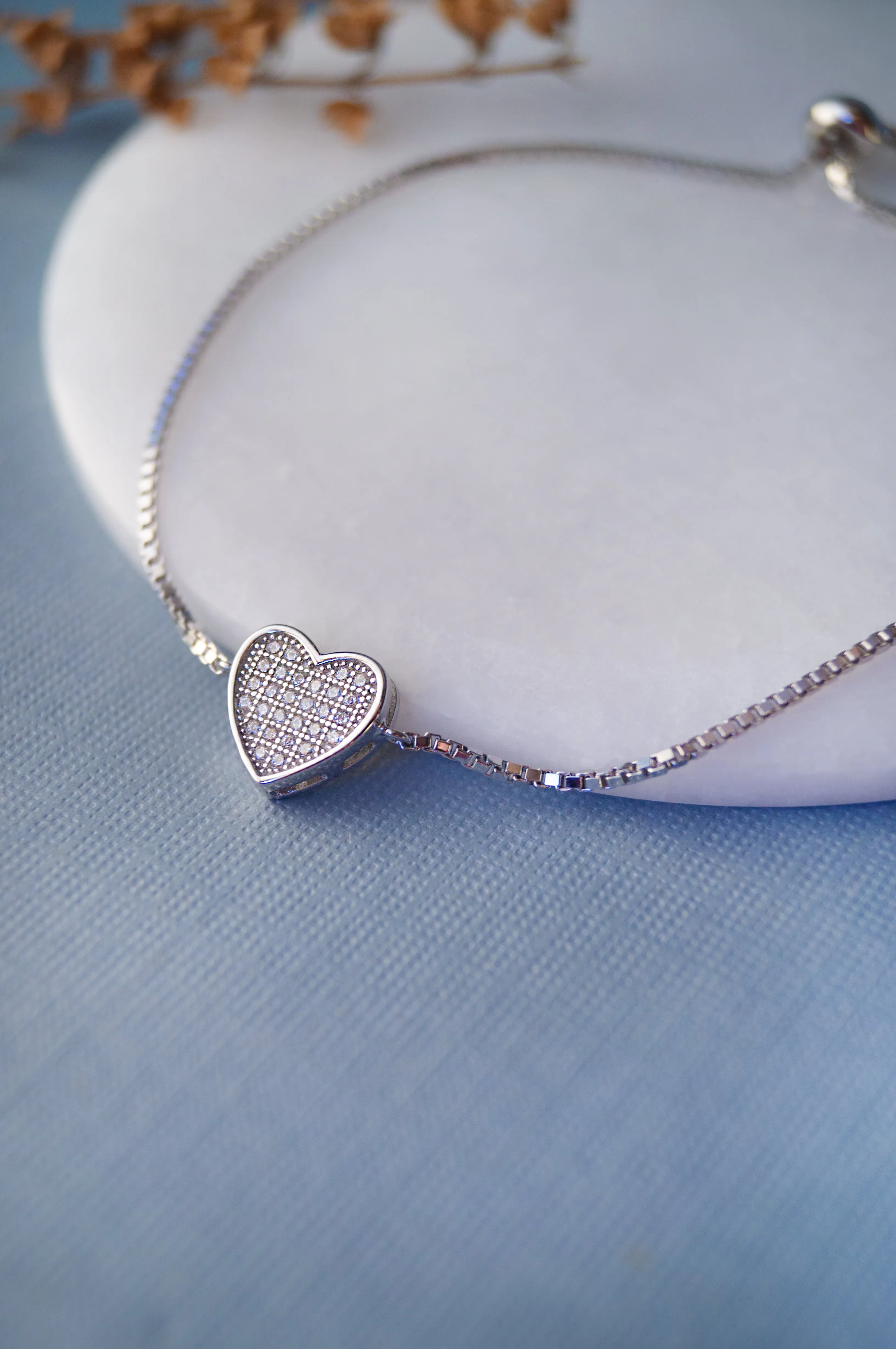 Sparkling Checkered Heart Sterling Silver Pull Chain Bracelet