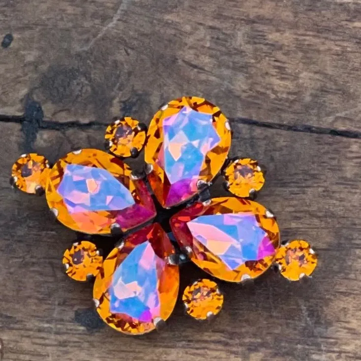 Starflower Crystal Stock Pin - Astral Pink & Tangerine