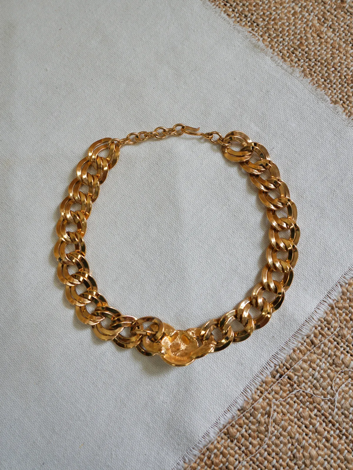 Vintage Pearl Orb Gold Choker Necklace